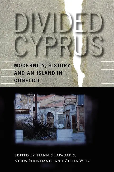 Cover of Divided Cyprus