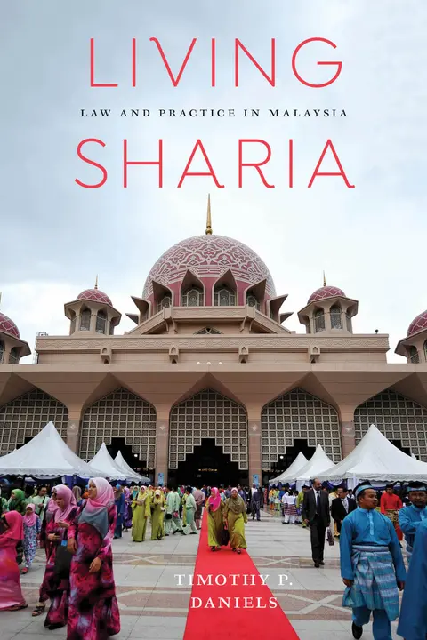 Cover of Living Sharia