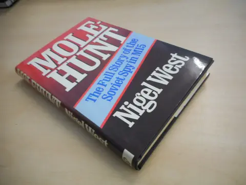 Cover of Molehunt