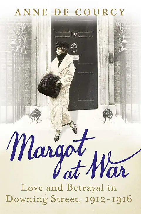 Cover of Margot at War