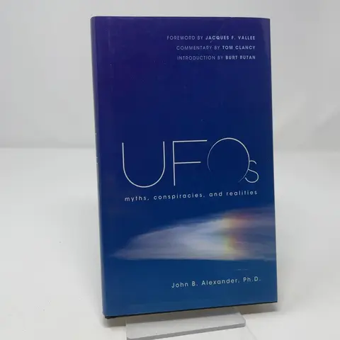 Cover of UFOs