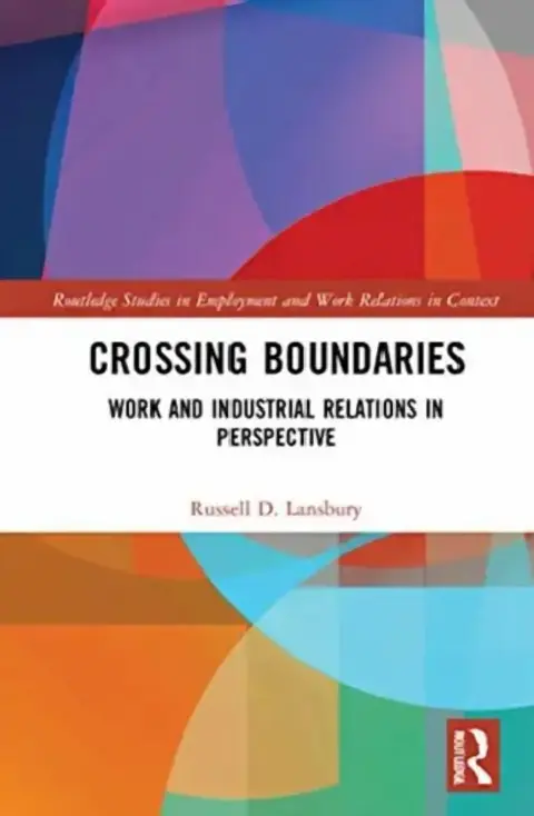 Cover of Crossing Boundaries