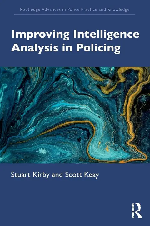 Cover of Improving Intelligence Analysis in Policing