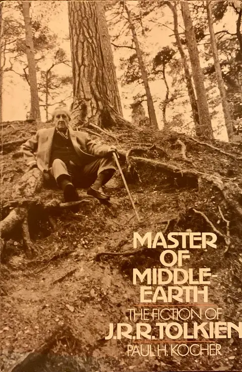Cover of Master of Middle-Earth