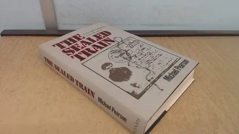 Cover of The sealed train