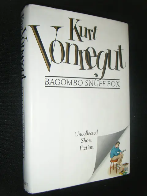 Cover of Bagombo Snuff Box