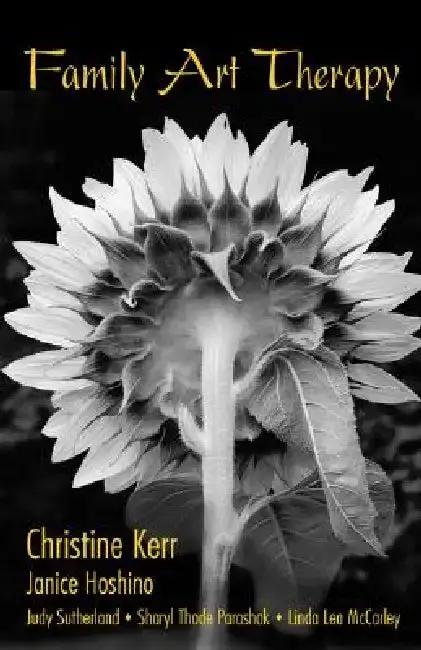 Cover of Family Art Therapy