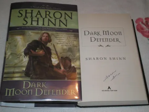Cover of Dark Moon Defender