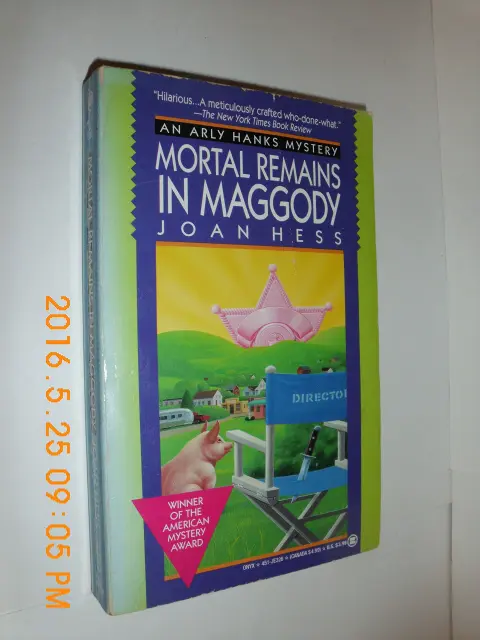 Cover of Mortal Remains in Maggody