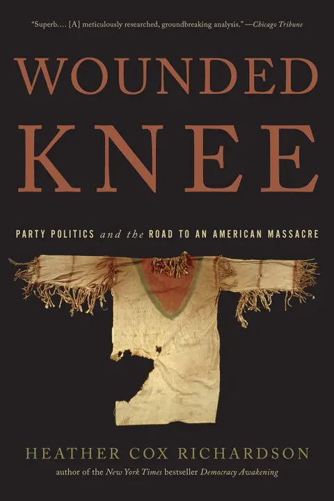Cover of Wounded Knee