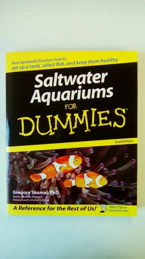 Cover of Saltwater Aquariums for Dummies