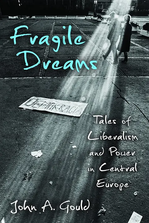 Cover of Fragile Dreams