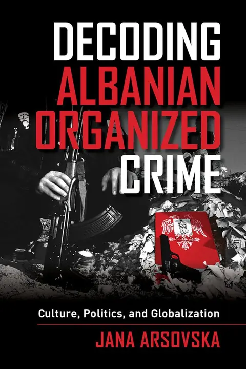 Cover of Decoding Albanian Organized Crime