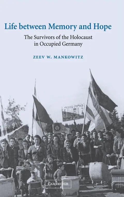 Cover of Life between Memory and Hope