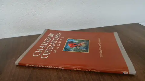 Cover of Chainsaw Operator's Manual
