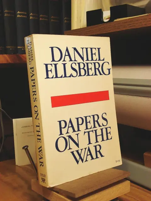 Cover of Papers on the war
