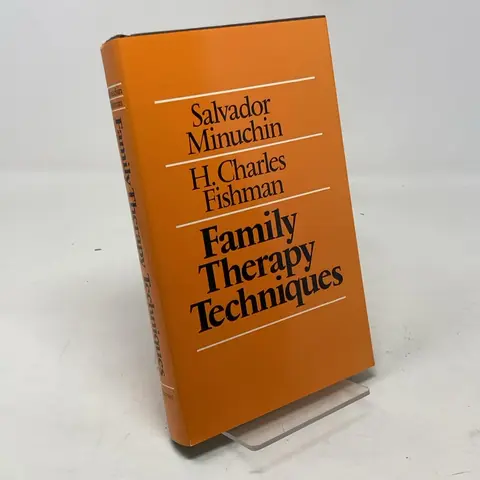 Cover of Family Therapy Techniques