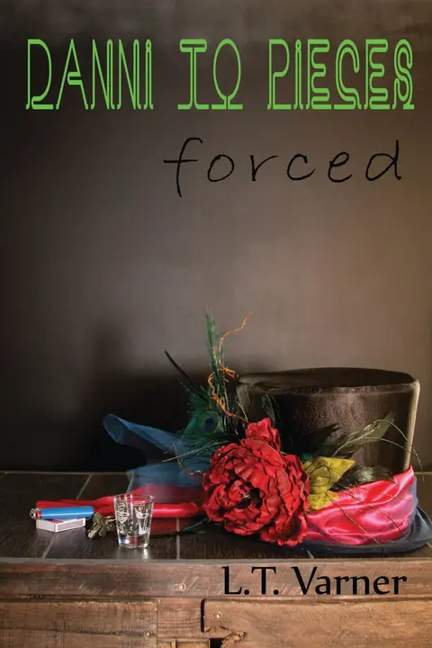 Cover of Danni to Pieces