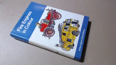 Cover of Fire Engines