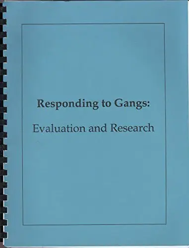 Cover of Responding to Gangs