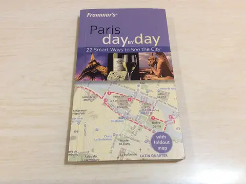 Cover of Frommer's Paris Day by Day