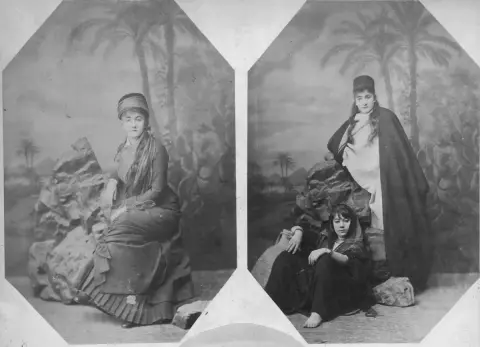 Cover of Intimate Outsiders