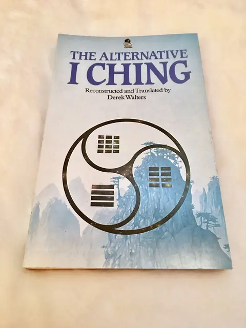 Cover of The Alternative I Ching