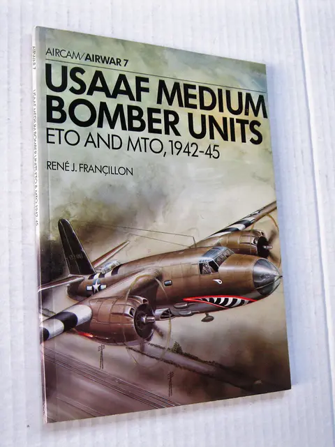 Cover of USAAF Medium Bomber Units