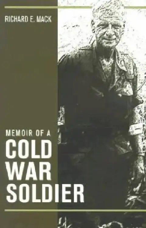 Cover of Memoir of a Cold War Soldier