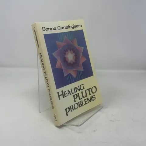 Cover of Healing Pluto Problems