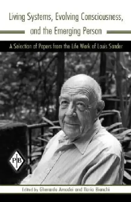 Cover of Living Systems, Evolving Consciousness, and the Emerging Person