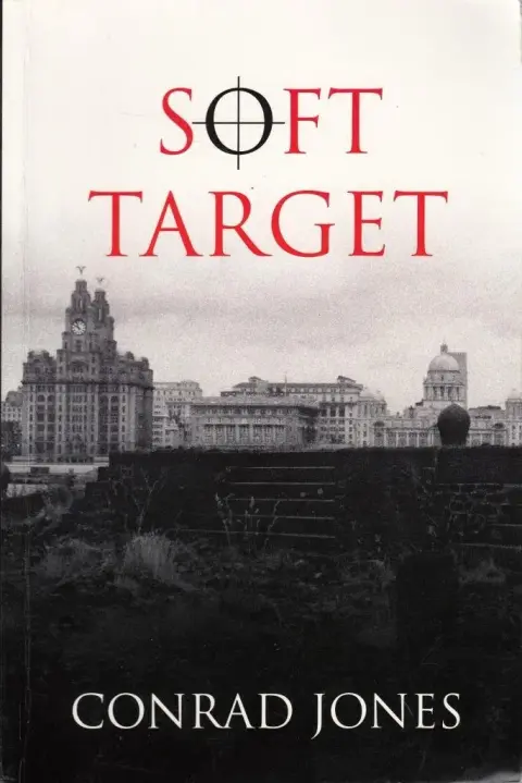 Cover of Soft Target
