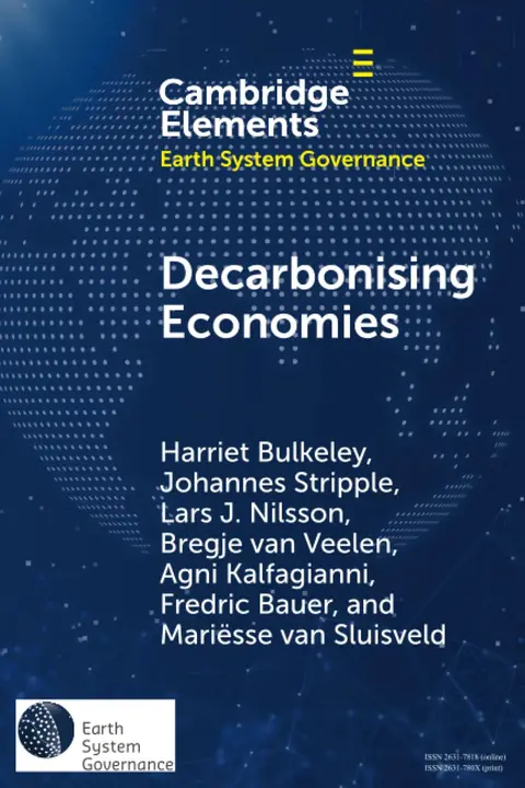 Cover of Decarbonising Economies
