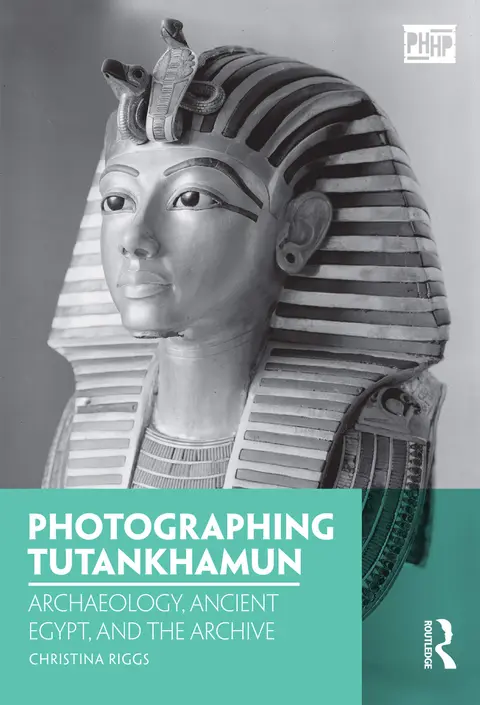 Cover of Photographing Tutankhamun