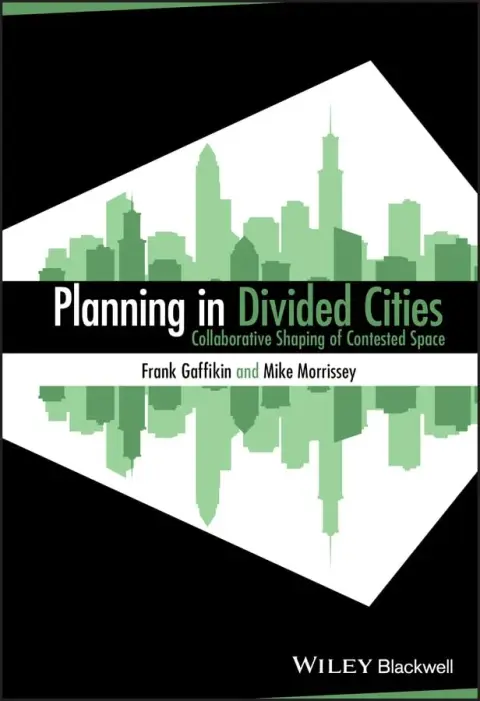 Cover of Planning in Divided Cities