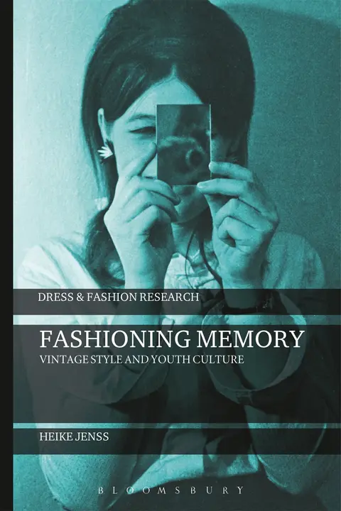 Cover of Fashioning Memory