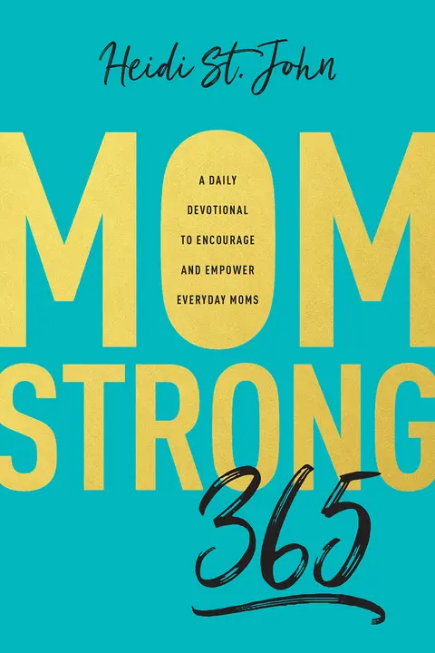 Cover of Momstrong 365