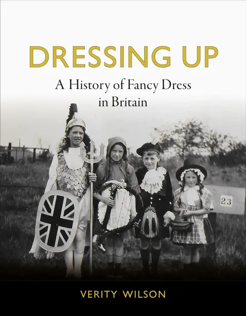 Cover of Dressing up