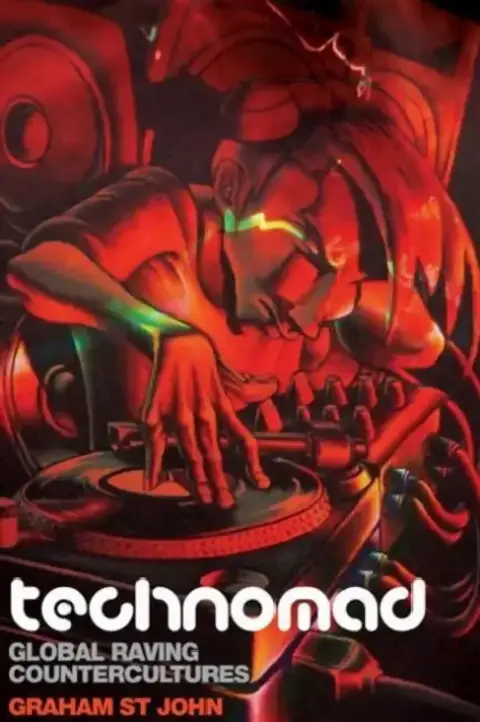 Cover of Technomad