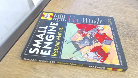 Cover of Small Engine Repair Manual