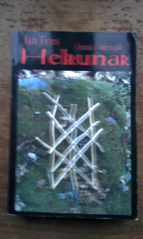 Cover of Helrunar