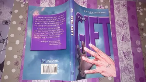 Cover of The Gift